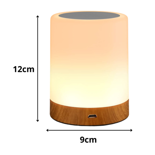 Dimensões da Luminária Led Portátil. 12cm de altura por 9cm de largura. Leve e fácil de transportar. 